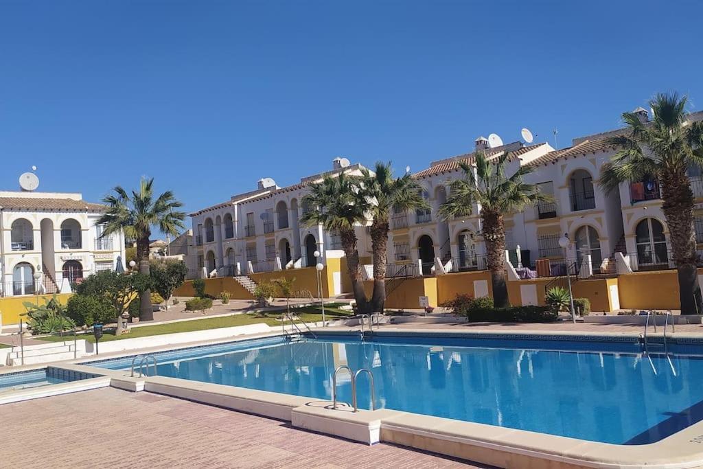 Villamartin Golf Lovers Home Сан Мигел де Салинас Екстериор снимка