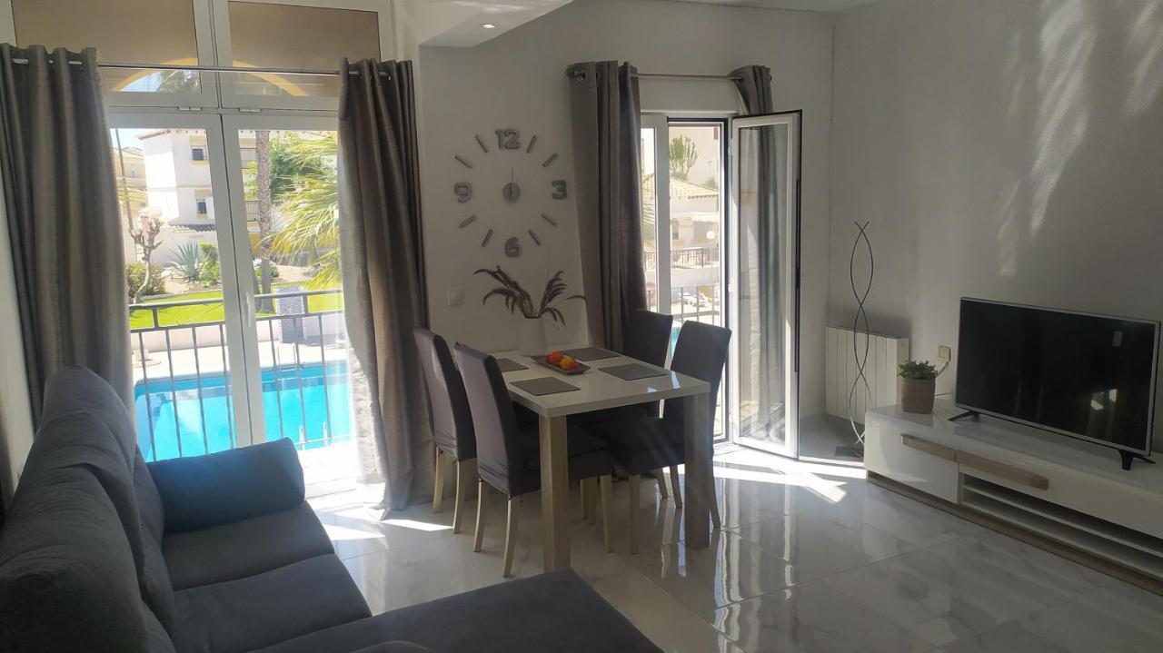 Villamartin Golf Lovers Home Сан Мигел де Салинас Екстериор снимка