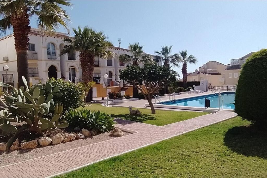 Villamartin Golf Lovers Home Сан Мигел де Салинас Екстериор снимка