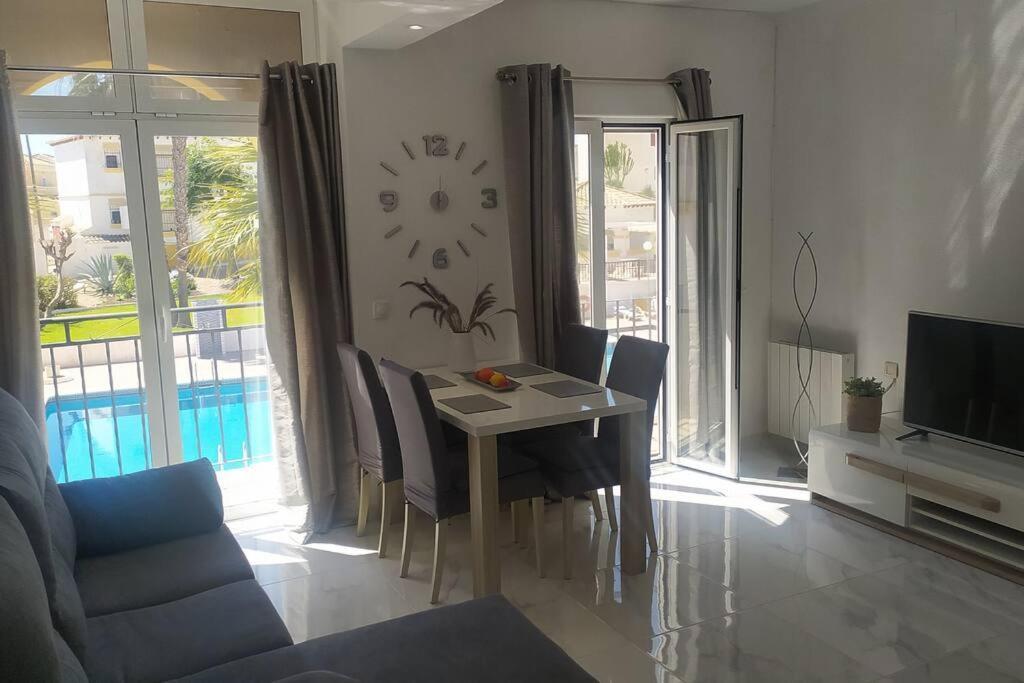 Villamartin Golf Lovers Home Сан Мигел де Салинас Екстериор снимка